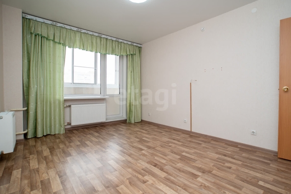 
   Продам 2-комнатную, 51.4 м², Петухова ул, 95/4

. Фото 3.