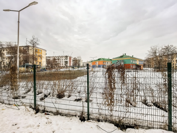 
   Продам 2-комнатную, 46.6 м², Дзержинского пр-кт, 11

. Фото 18.
