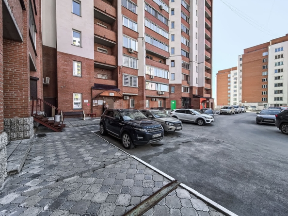 
   Продам 2-комнатную, 61.1 м², Обская ул, 50/2

. Фото 20.
