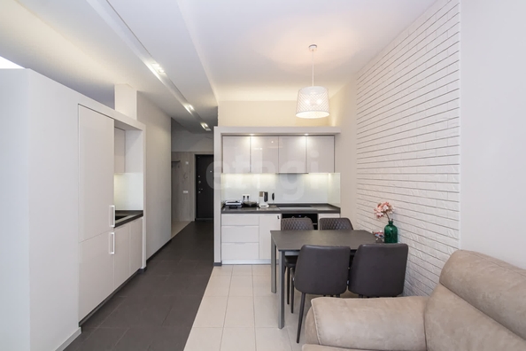 
   Продам 1-комнатную, 39 м², Державина ул, 47

. Фото 12.
