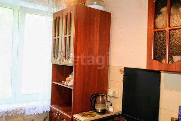 
  Продается 3-комн. квартира, 59.6 м², Петухова ул, д. 122/1
. Фото 8.