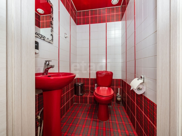 
   Продам дом, 396 м², Новосибирск

. Фото 15.