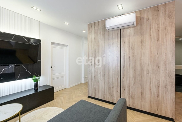 
   Продам 2-комнатную, 60 м², Ипподромская ул, 8

. Фото 11.