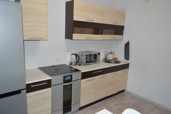 
  Продается 1-комн. квартира, 39.7 м², Аэропорт ул, д. 1к1
. Фото 2.