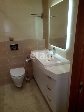 
   Продам 3-комнатную, 85 м², Сухарная ул, 101/1

. Фото 9.