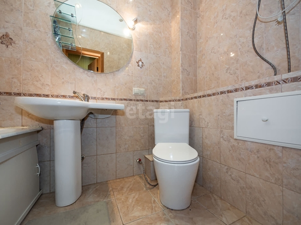 
   Продам 2-комнатную, 61.2 м², Адриена Лежена ул, 25

. Фото 27.