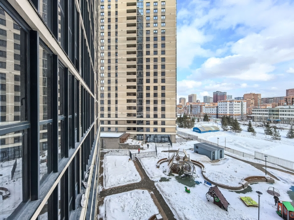 
   Продам 1-комнатную, 43.18 м², Ипподромская ул, 12

. Фото 21.