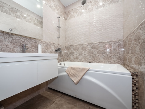 
   Продам 3-комнатную, 69.8 м², Восход ул, 20/1

. Фото 19.