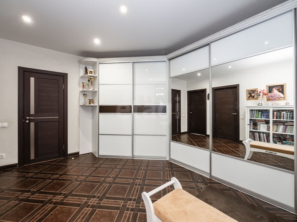 
   Продам 3-комнатную, 69.8 м², Восход ул, 20/1

. Фото 23.