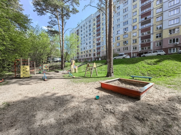 
  Продается 2-комн. квартира, 53.1 м², Сухарная ул, д. 78
. Фото 10.