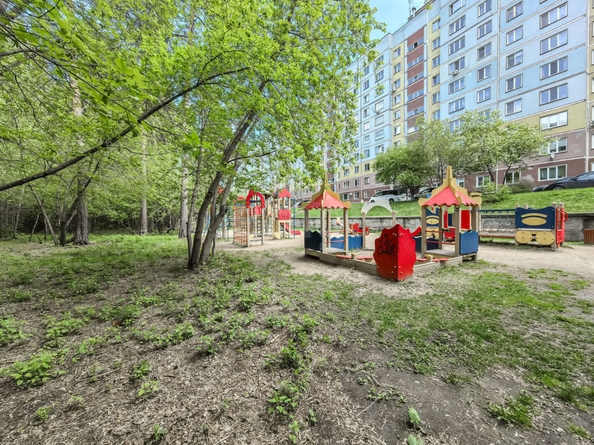 
  Продается 2-комн. квартира, 53.1 м², Сухарная ул, д. 78
. Фото 16.
