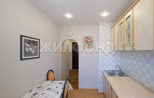 
   Продам 3-комнатную, 58.2 м², Гоголя ул, 201

. Фото 6.