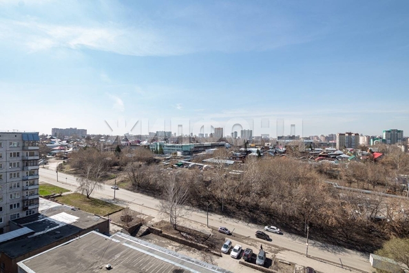 
   Продам 2-комнатную, 46.4 м², Доватора ул, 13

. Фото 8.