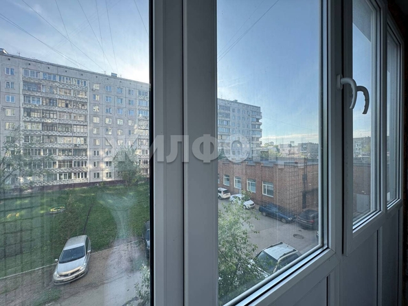 
  Продается 3-комн. квартира, 58.8 м², Кошурникова ул, д. 18
. Фото 6.