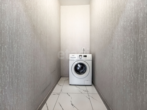 
   Продам 3-комнатную, 64.7 м², Василия Клевцова ул, 1

. Фото 8.