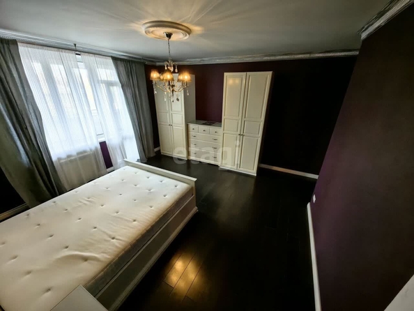 
   Продам 3-комнатную, 107.2 м², 6-й микрорайон, 15

. Фото 14.