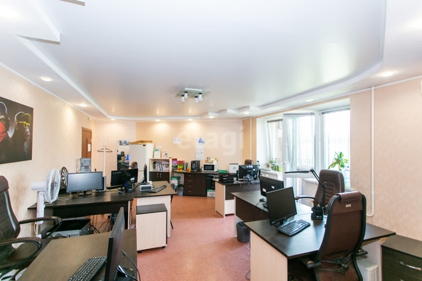 
   Продам офис, 241 м², 

. Фото 4.
