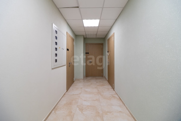 
   Продам 1-комнатную, 38 м², Ясный Берег ул, 43

. Фото 17.