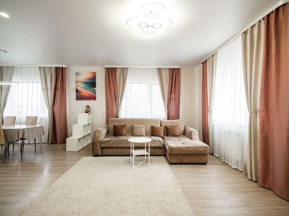 
   Продам дом, 289.8 м², Новосибирск

. Фото 8.