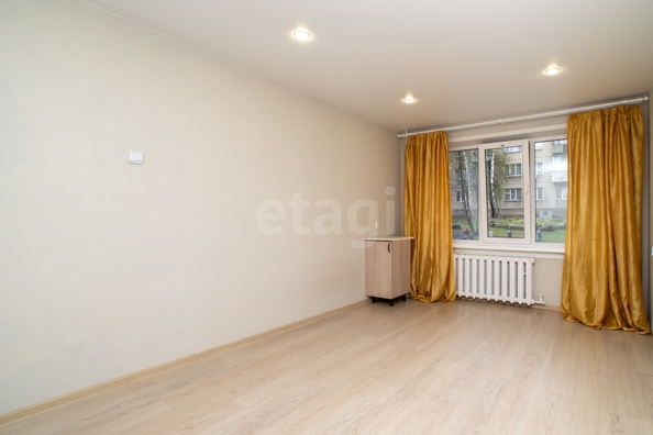 
   Продам 3-комнатную, 60.2 м², Немировича-Данченко ул, 135а

. Фото 3.