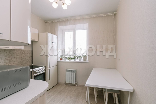 
  Продается 2-комн. квартира, 51.5 м², Новосибирская ул, д. 27
. Фото 3.