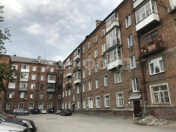
  Продается 3-комн. квартира, 76 м², Трикотажная ул, д. 52
. Фото 3.