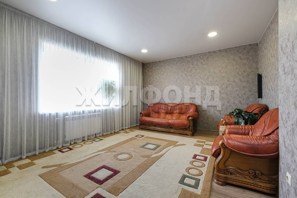 
  Продается 2-комн. квартира, 57.3 м², Кирова ул, д. 346
. Фото 6.