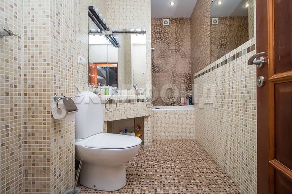 
  Продается 3-комн. квартира, 91.9 м², Красный пр-кт, д. 51/6
. Фото 8.