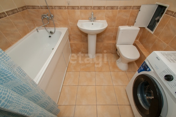 
  Сдам в аренду 1-комнатную квартиру, 38 м², Новосибирск

. Фото 21.
