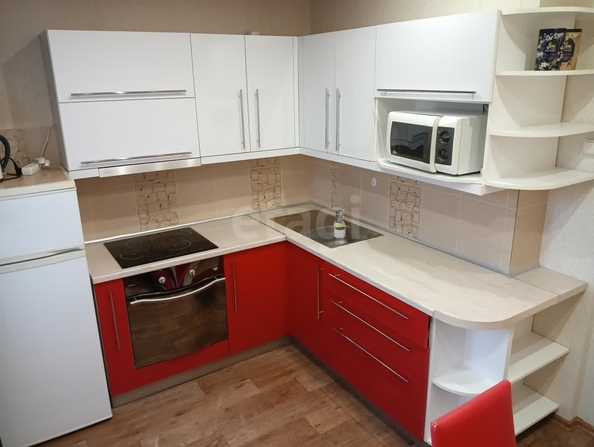 
  Сдам в аренду 1-комнатную квартиру, 37 м², Новосибирск

. Фото 1.