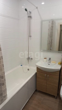 
  Сдам в аренду 1-комнатную квартиру, 45 м², Новосибирск

. Фото 6.