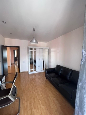 
  Сдам в аренду 3-комнатную квартиру, 87 м², Новосибирск

. Фото 11.