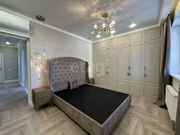 
   Продам 3-комнатную, 85.4 м², Лескова ул, 25

. Фото 12.