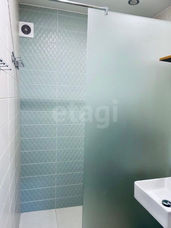 
   Продам 2-комнатную, 47 м², Академическая ул, 4

. Фото 7.