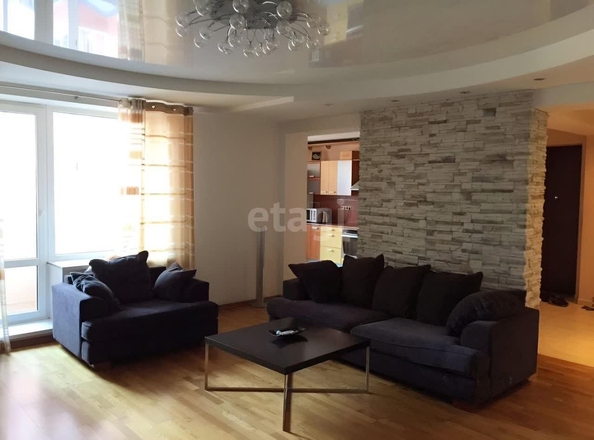
   Продам 3-комнатную, 124 м², Крылова ул, 4

. Фото 1.