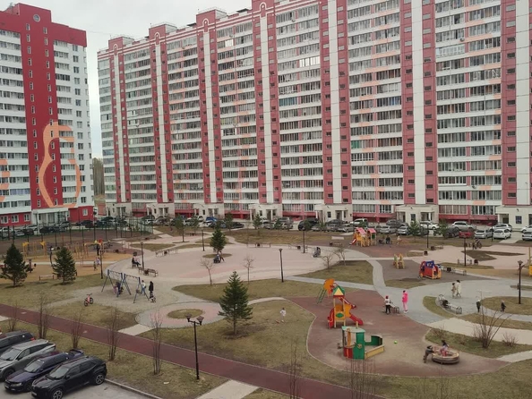
  Сдам в аренду 1-комнатную квартиру, 35 м², Новосибирск

. Фото 12.