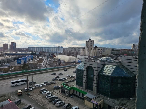 
   Продам 3-комнатную, 60.2 м², Линейная ул, 31/1

. Фото 15.