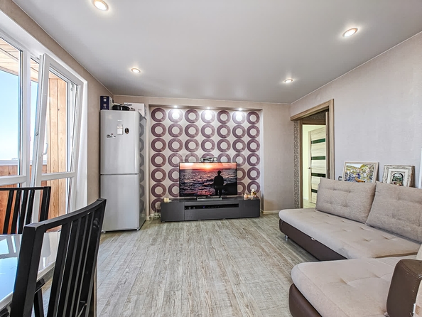 
   Продам 3-комнатную, 73.7 м², Вилюйская ул, 7

. Фото 1.