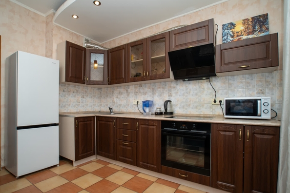 
  Продается 1-комн. квартира, 37.2 м², Блюхера ул, д. 71б
. Фото 3.