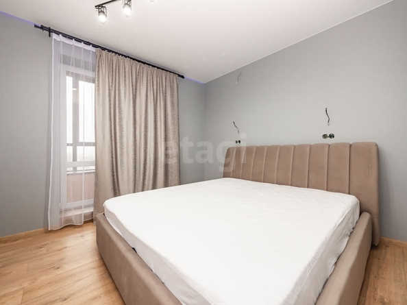 
   Продам 2-комнатную, 37.9 м², Кирова ул, 274

. Фото 8.