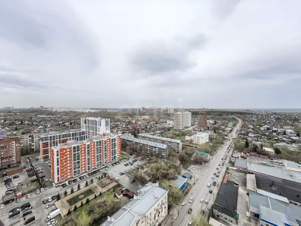 
   Продам 2-комнатную, 37.9 м², Кирова ул, 274

. Фото 29.