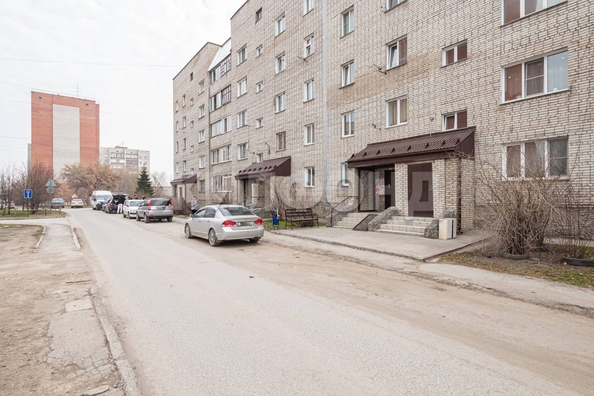 
   Продам 1-комнатную, 34.1 м², Северный мкр, 15

. Фото 15.