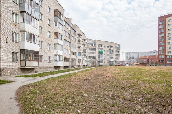 
   Продам 1-комнатную, 34.1 м², Северный мкр, 15

. Фото 16.