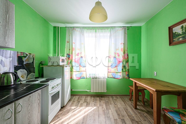 
   Продам 1-комнатную, 32 м², Тульская ул, 152

. Фото 2.