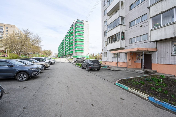 
   Продам 1-комнатную, 32 м², Тульская ул, 152

. Фото 33.