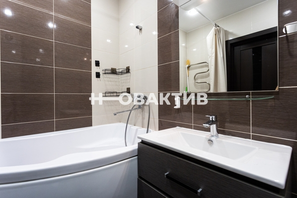 
   Продам 2-комнатную, 37.3 м², Дунаевского ул, 14

. Фото 9.