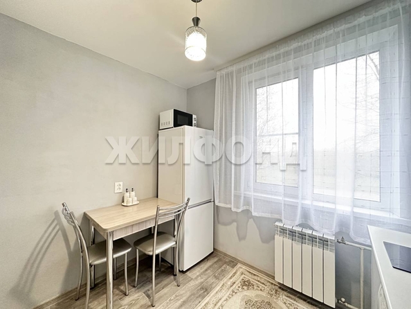 
   Продам 2-комнатную, 44.4 м², Твардовского ул, 10

. Фото 6.