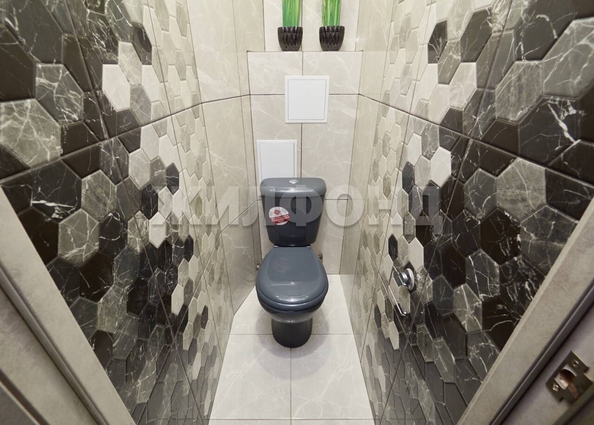 
   Продам 3-комнатную, 56.5 м², Бориса Богаткова ул, 194/2

. Фото 17.