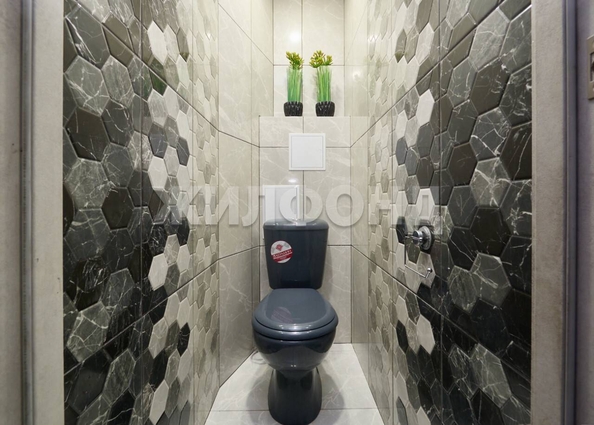 
   Продам 3-комнатную, 56.5 м², Бориса Богаткова ул, 194/2

. Фото 18.