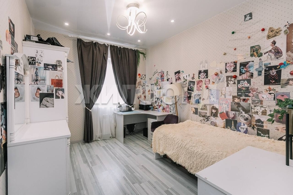 
   Продам дом, 228 м², Новосибирск

. Фото 23.